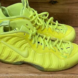 Nike Foamposit pro” volt” size 10.5 with 0G box